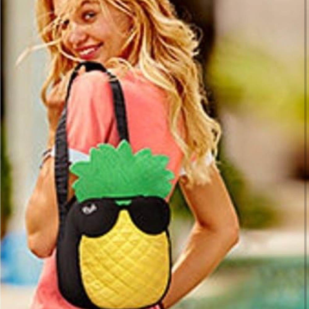 **LIGHTLY USED** PINK victoria secret Pineapple cooler bag with sunglasses